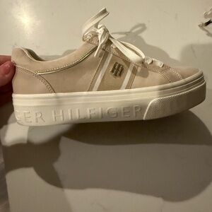 Tommy Hilfiger Cream Sneakers with Suede Finish